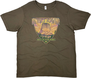 DEVILS TOWER AMERICA'S FIRST NATIONAL MONUMENT SHIELD SOLID TEE