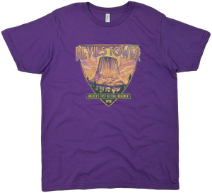 DEVILS TOWER AMERICA'S FIRST NATIONAL MONUMENT SHIELD SOLID TEE